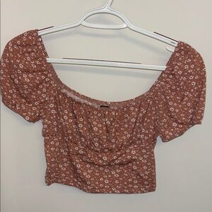 SHEIN Floral Print Crop Top